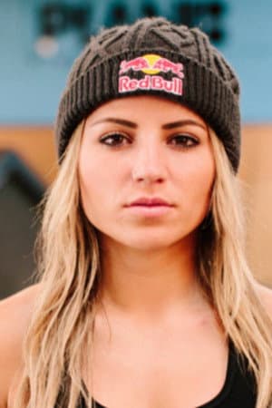 Letícia Bufoni profile