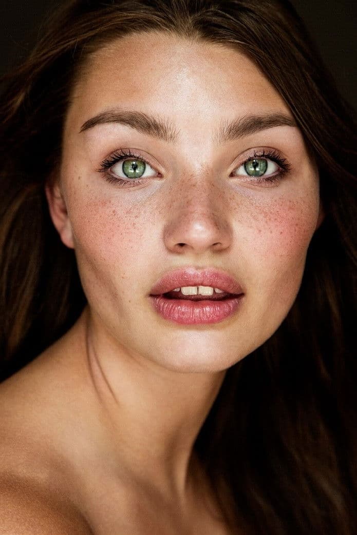 Leia Holtwick profile