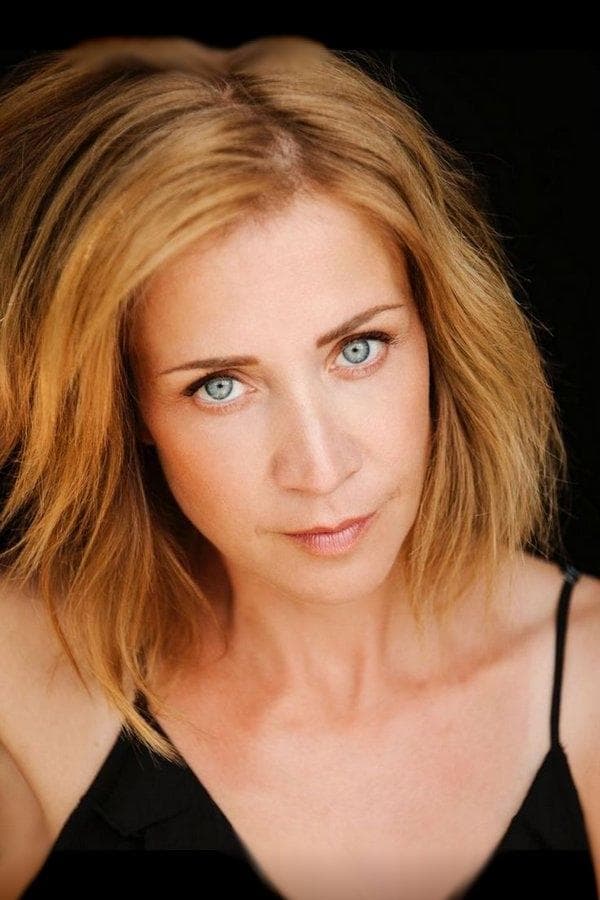 Annika Ernst profile