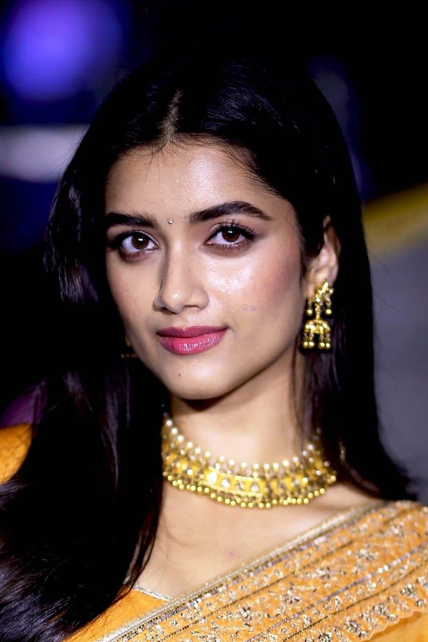 Bhagyashri Borse profile