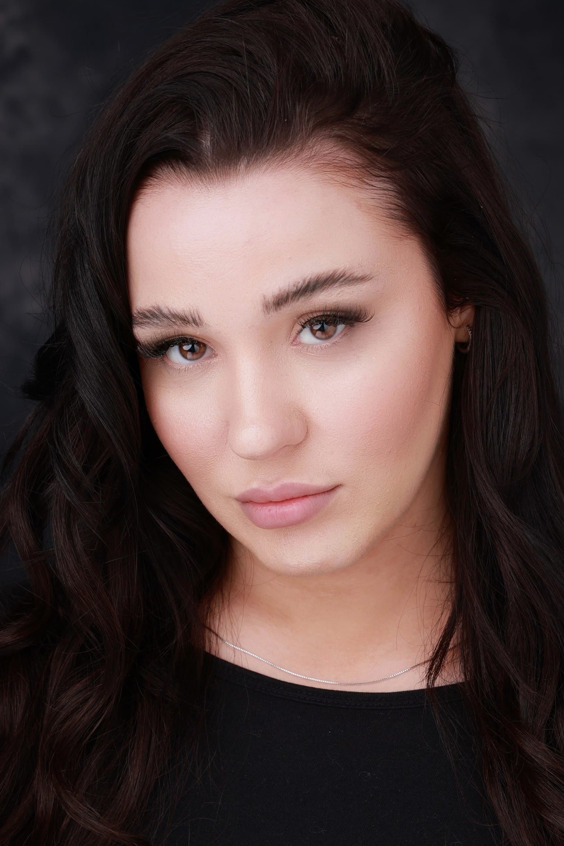 Emma Louise Webb profile