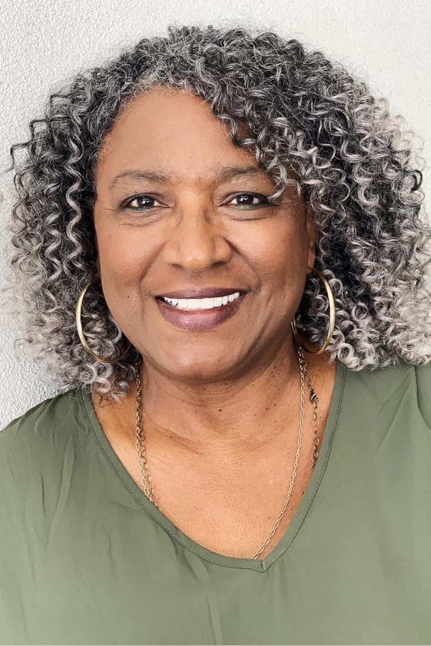 Saundra McClain profile