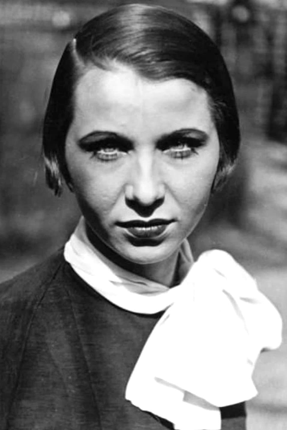 Edith Schultze-Westrum profile