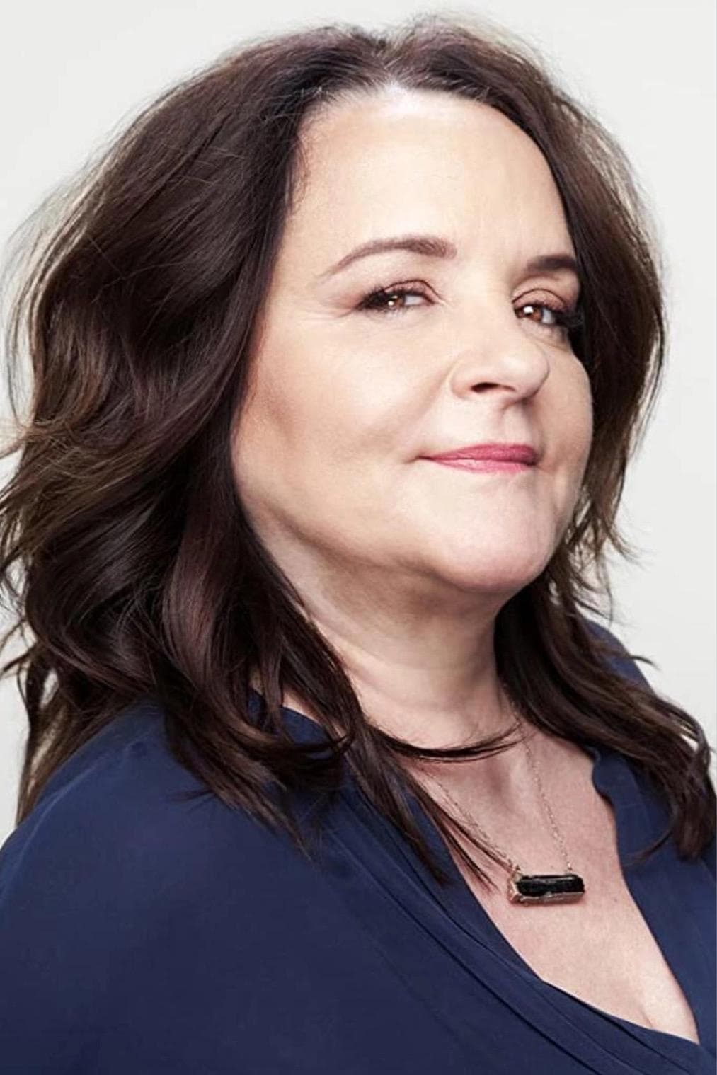 Mary Vernieu profile