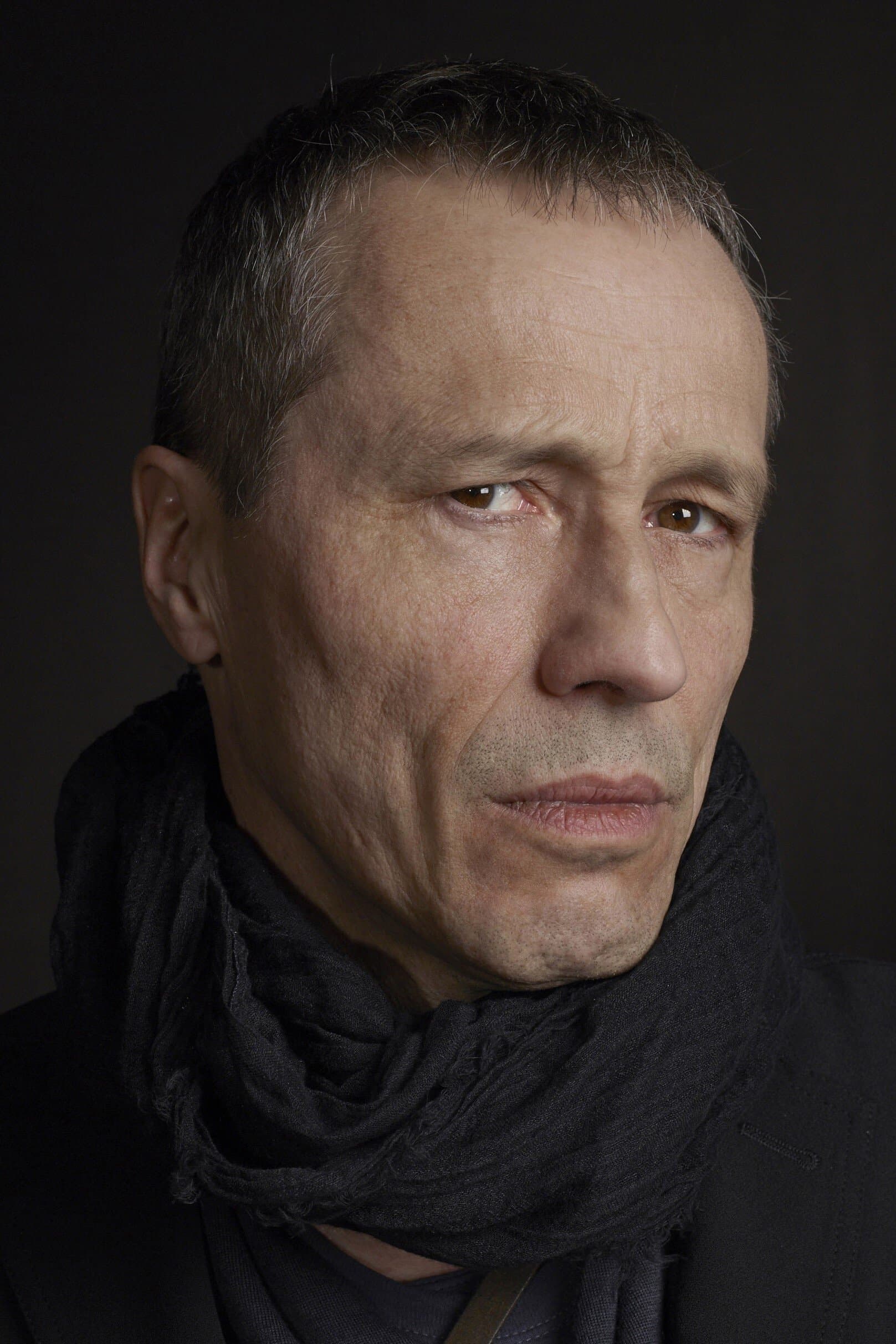 Michael Wincott profile