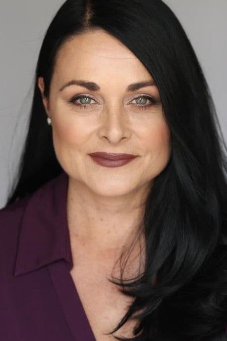 Kelly Galindo profile