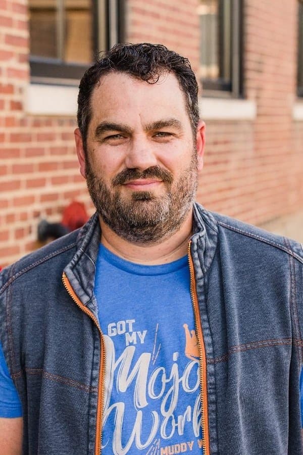 Shane Dax Taylor profile