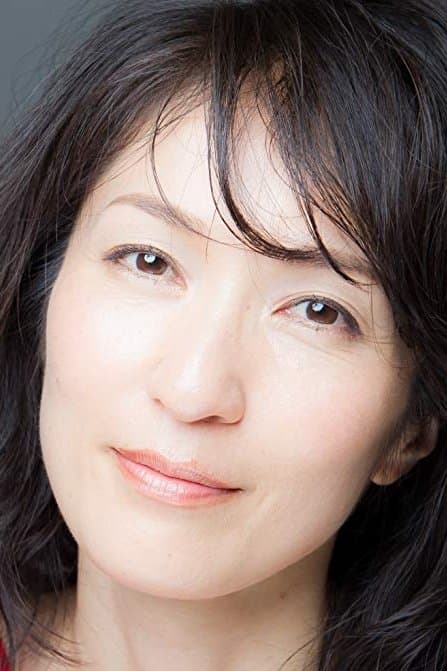 Akiko Iwase profile