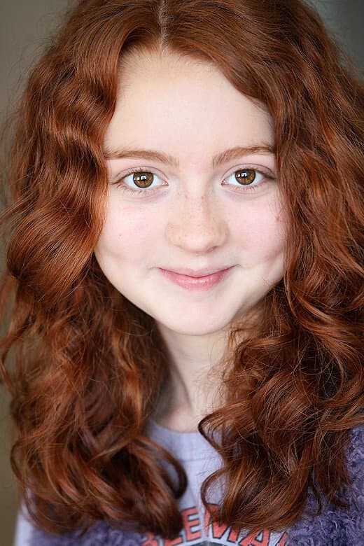 Piper Mackenzie Harris profile