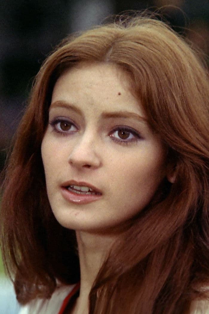 Mercedes Molina profile