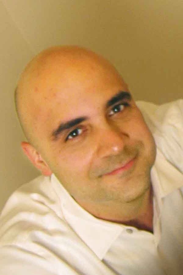 Vicente Avella profile