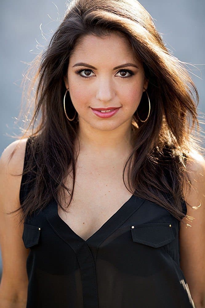 Karolin Luna profile