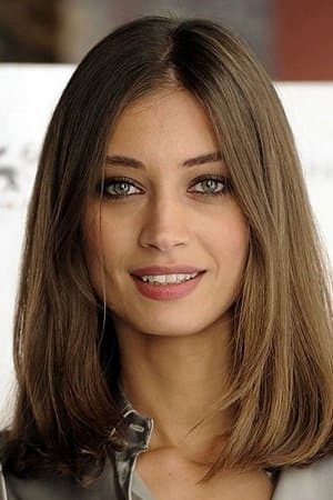 Margareth Madè profile