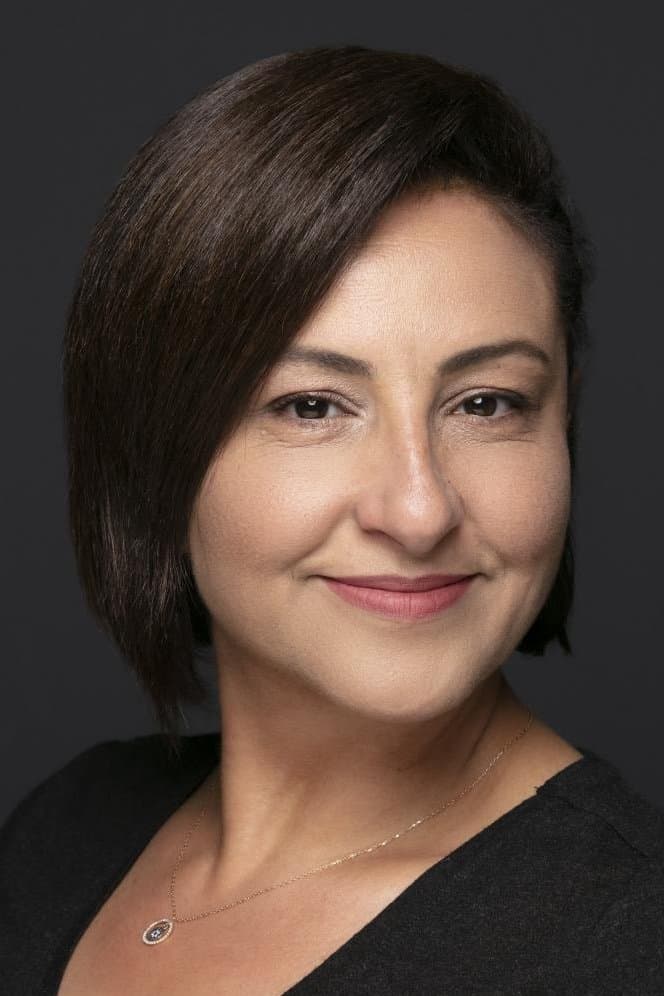 Özlem Tokaslan profile