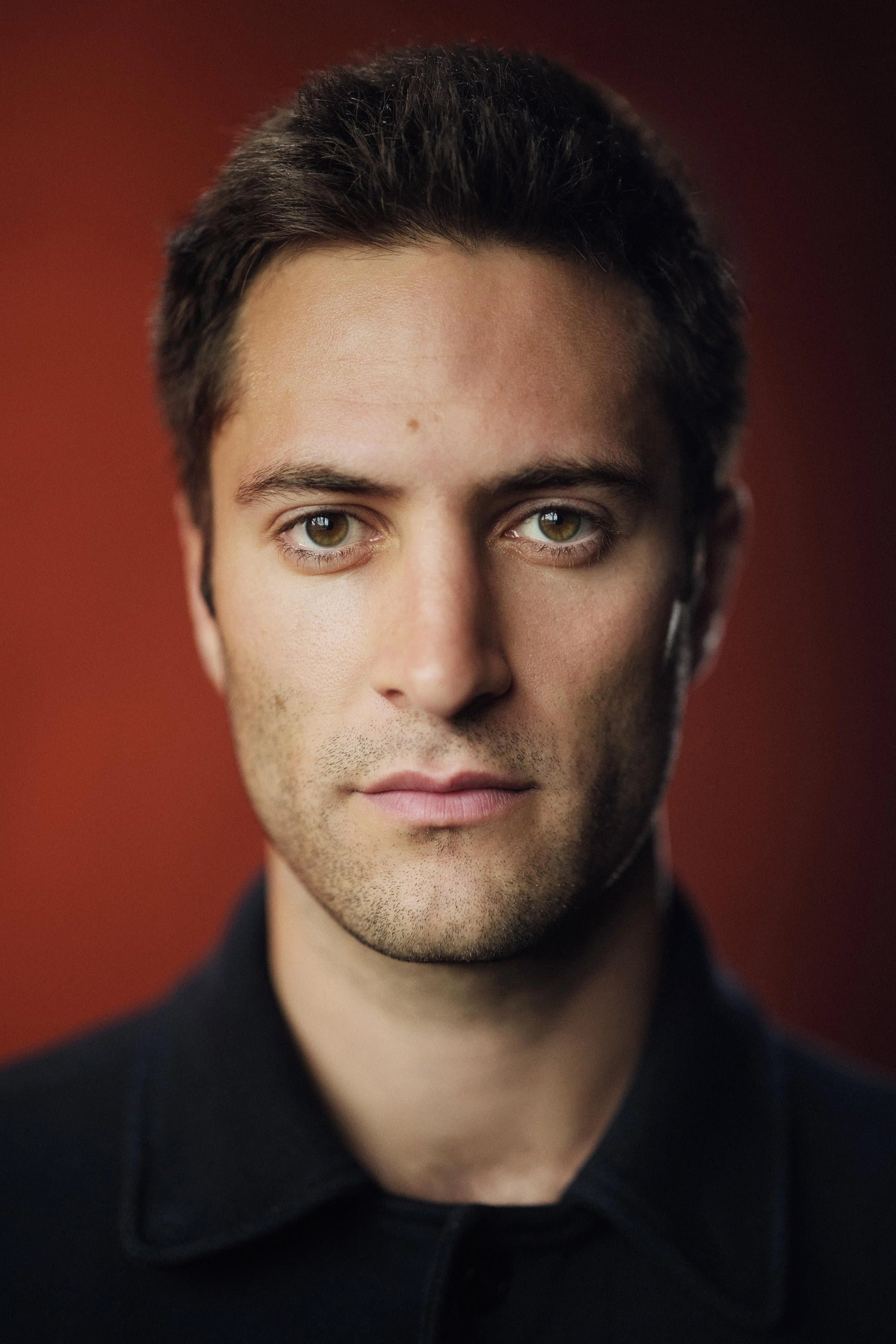 Arty Froushan profile