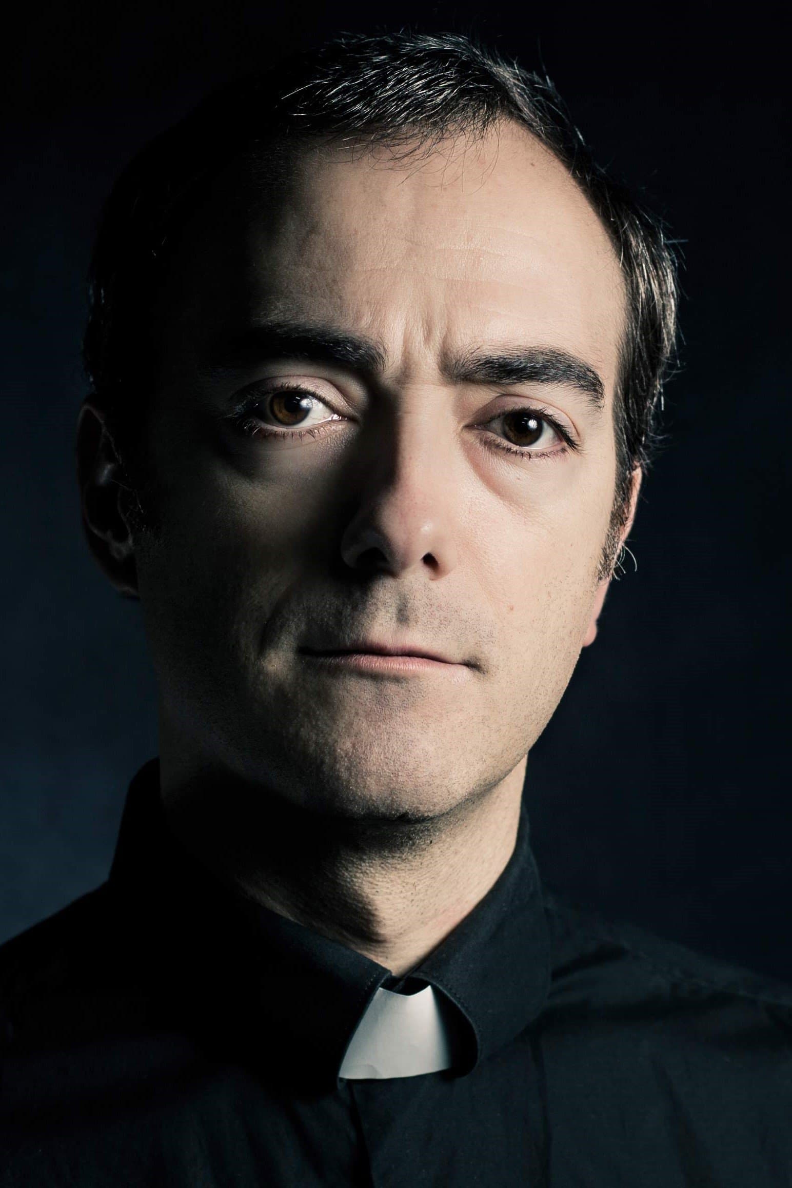 Iván Villanueva profile