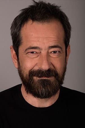 Feridun Düzağaç profile