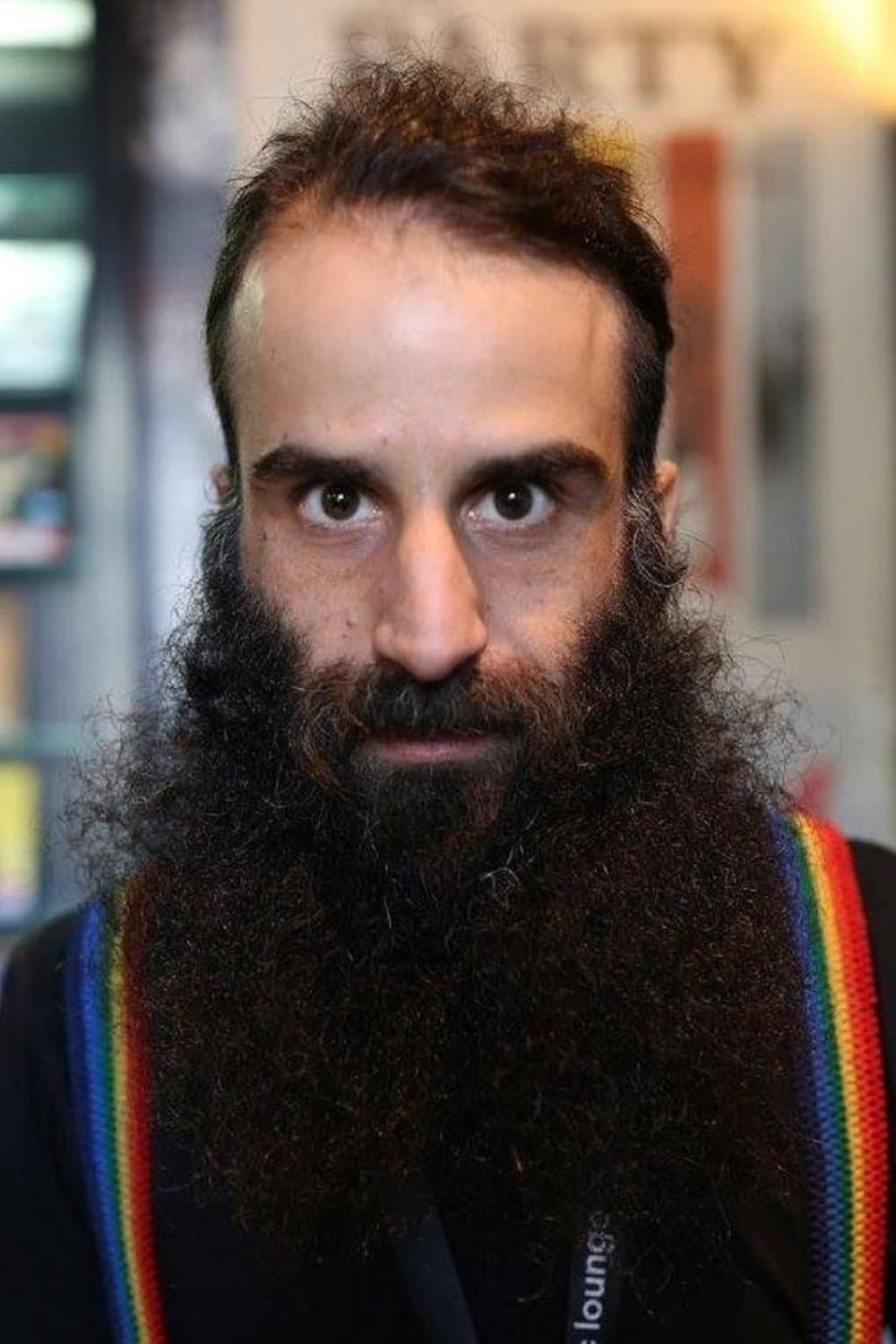 Jorge Benavides profile