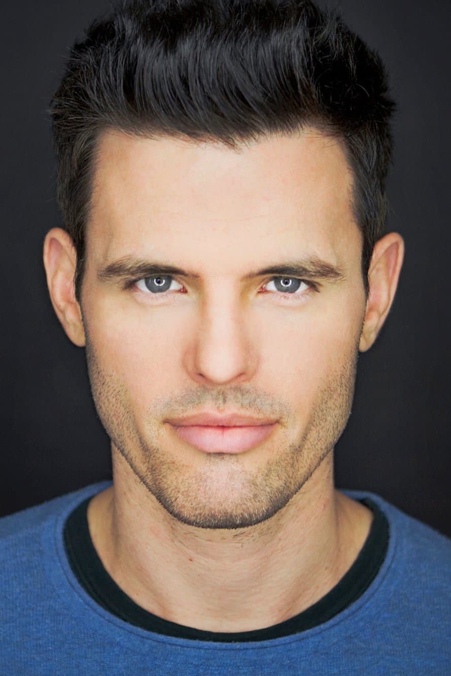 Chris Santos profile