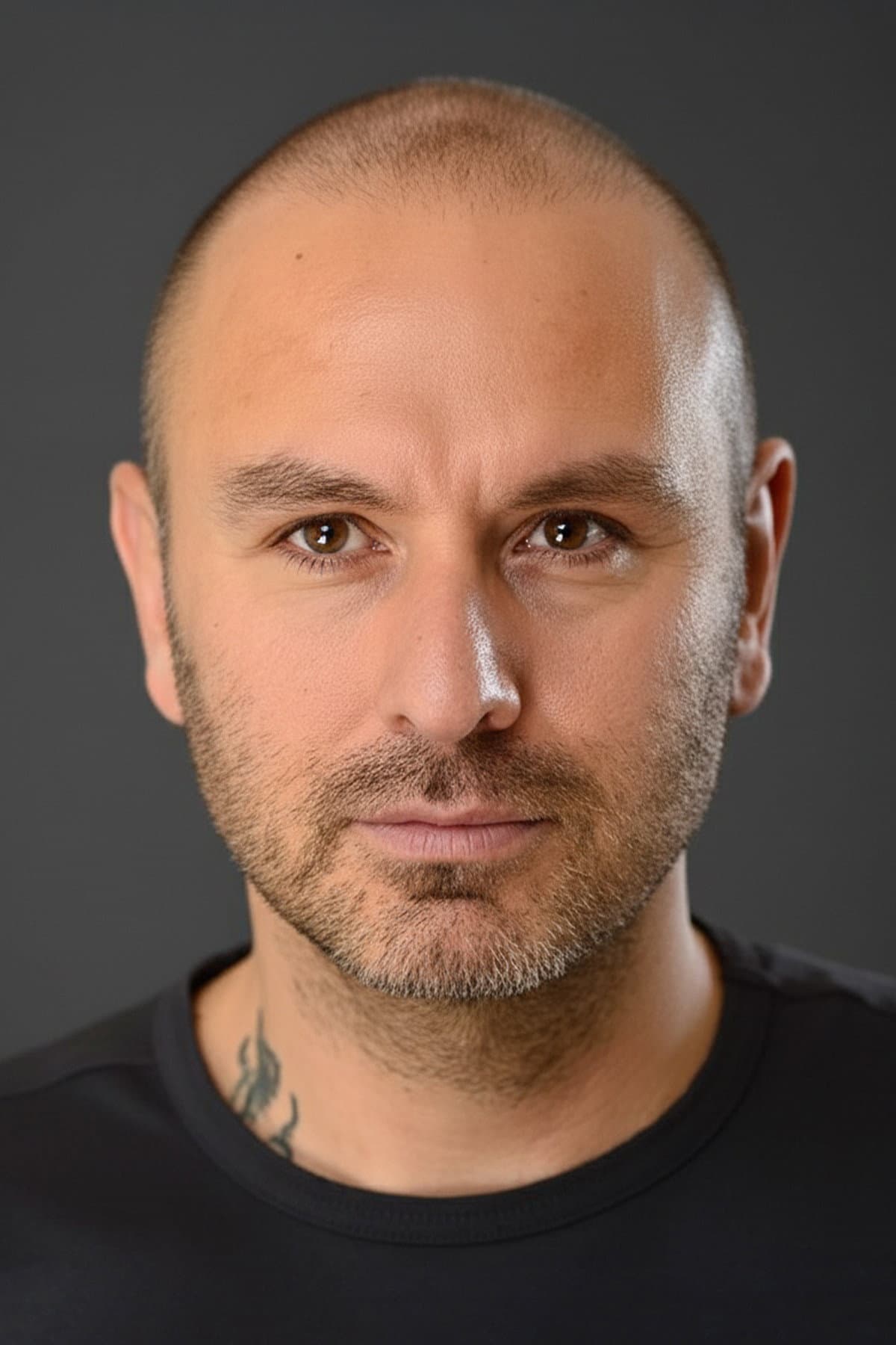 Demir Demirkan profile