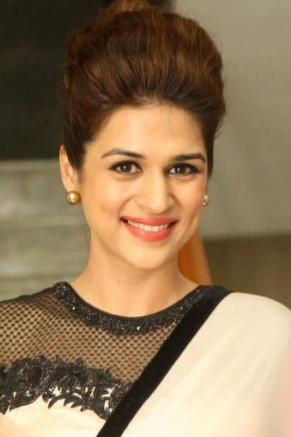 Shraddha Das profile