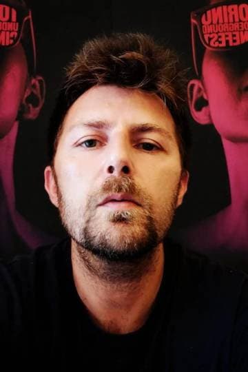 Mauro Russo Rouge profile