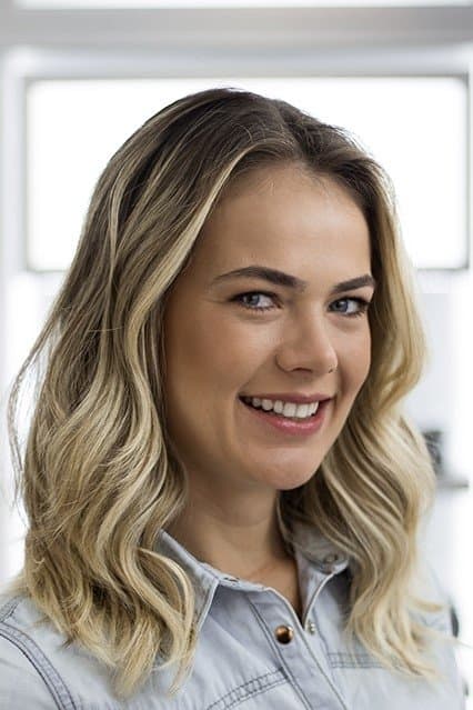 Thaís Pacholek profile