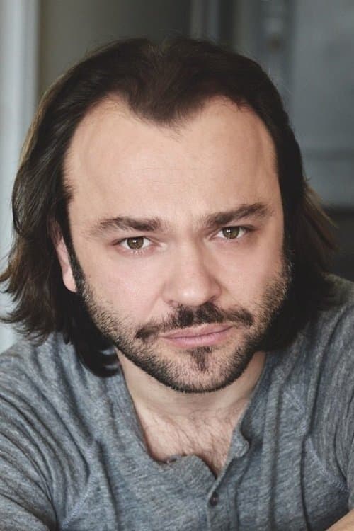 Kushtrim Hoxha profile