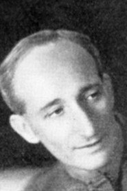 Nils Whiten