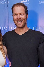 Santiago Van Dam