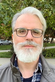 Dean Kapsalis