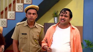 Happu Gets Arrested for Stealing
