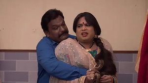 Happu gets a medal - Happu Ki Ultan Paltan