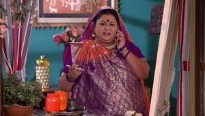Angoori Snubs Vibhuti