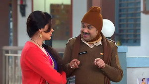 Braganza uncle arrives at Happu’s house – Happu Ki Ultan Paltan
