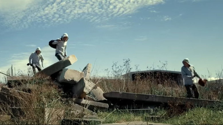 Scene 3