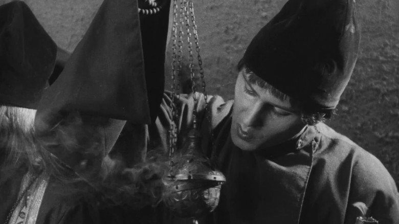 Scene 3