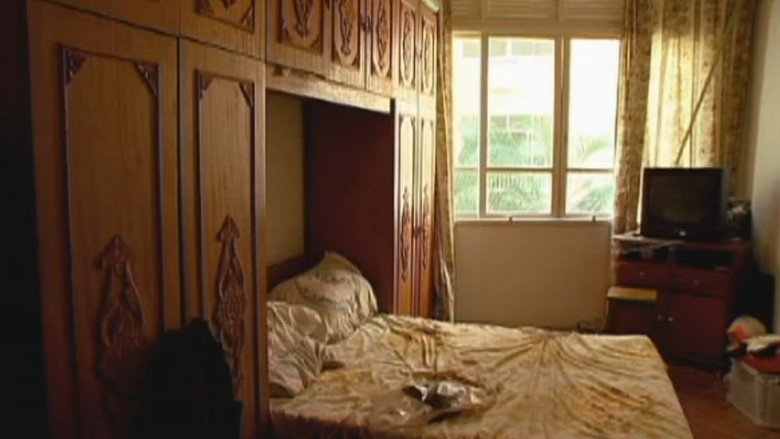 Scene 4