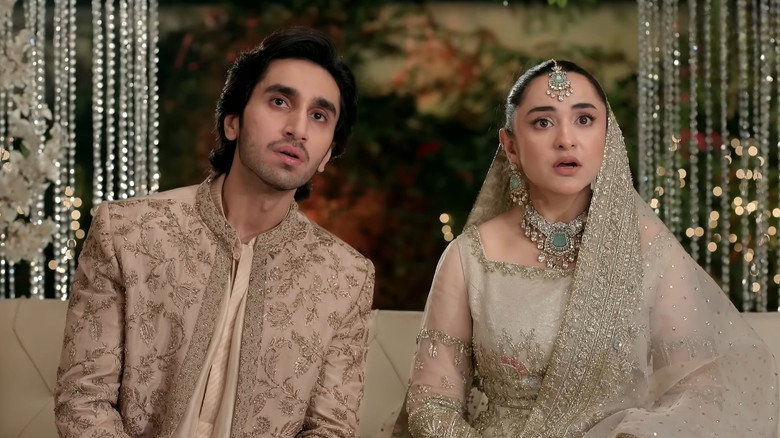 Dekh Zara Pyar Se backdrop