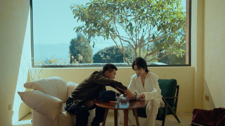 Scene 4