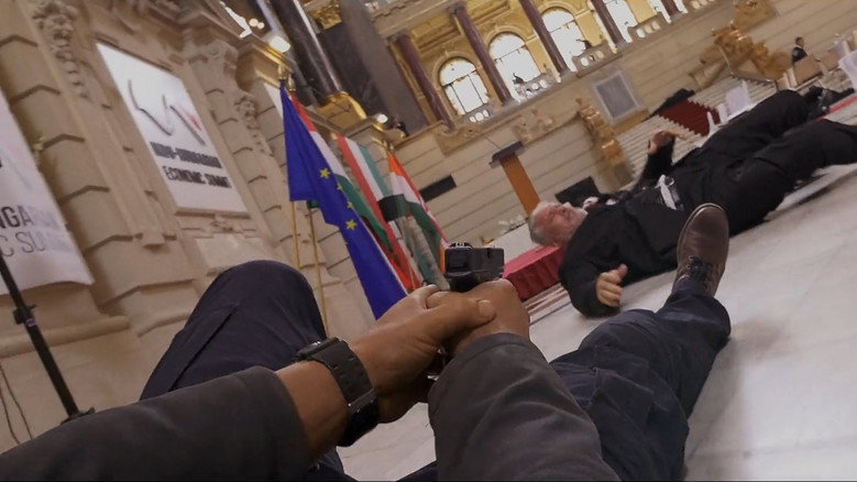 Scene 4