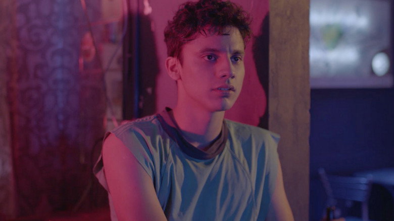Scene 4