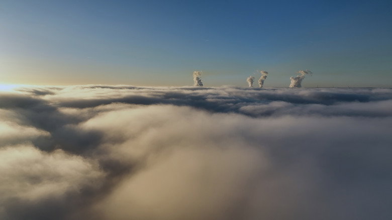 Wolken über Lützerath backdrop