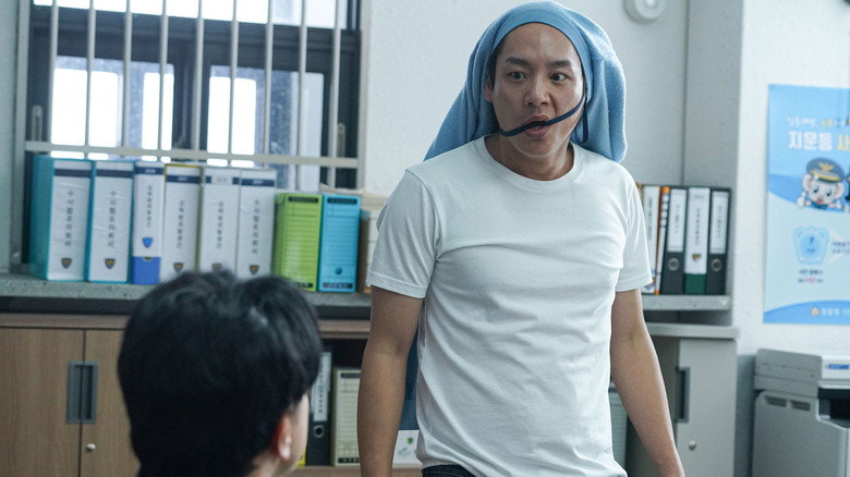 Scene 4