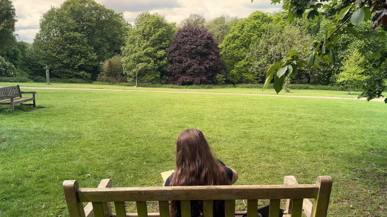Scene 4
