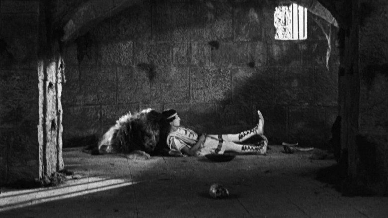 Scene 4