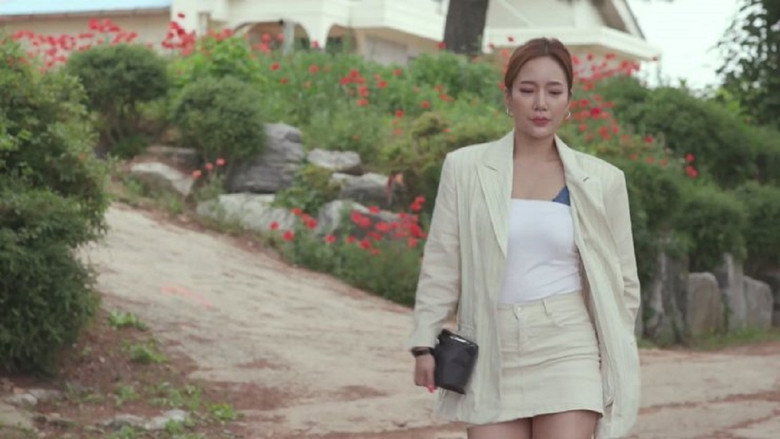 Scene 3