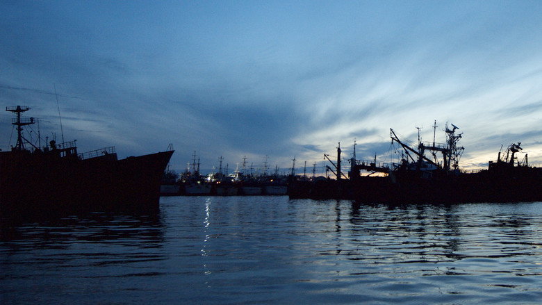Nocturno: Ghosts of the Sea in Port backdrop