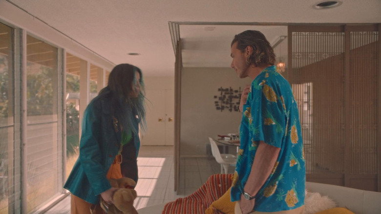 Scene 4