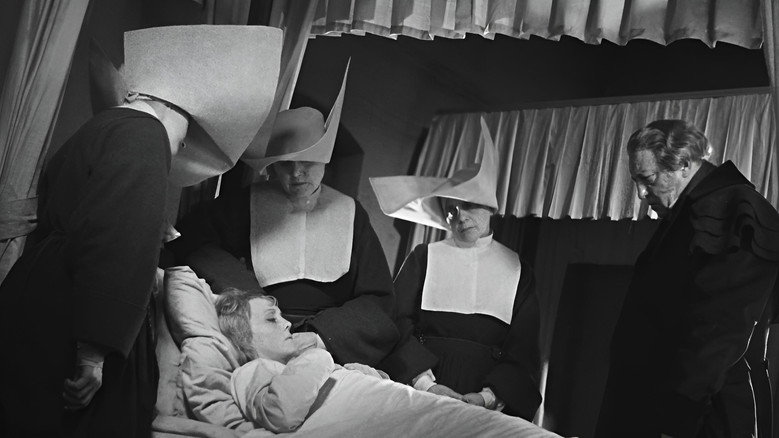 Scene 3